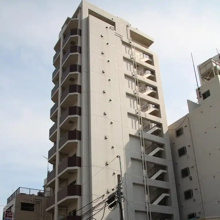 アヴァンツァーレ川崎イースト